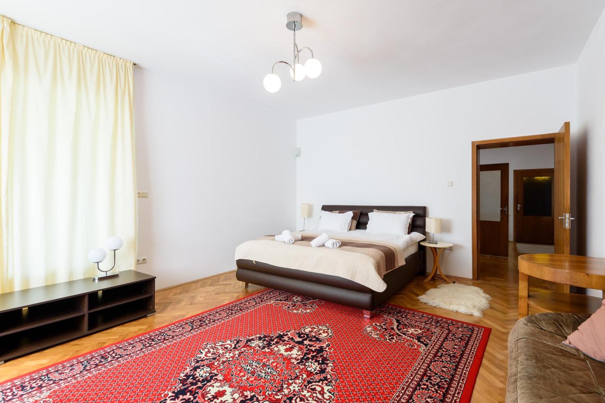 Casa Cu Cires Brasov Lägenhet Exteriör bild